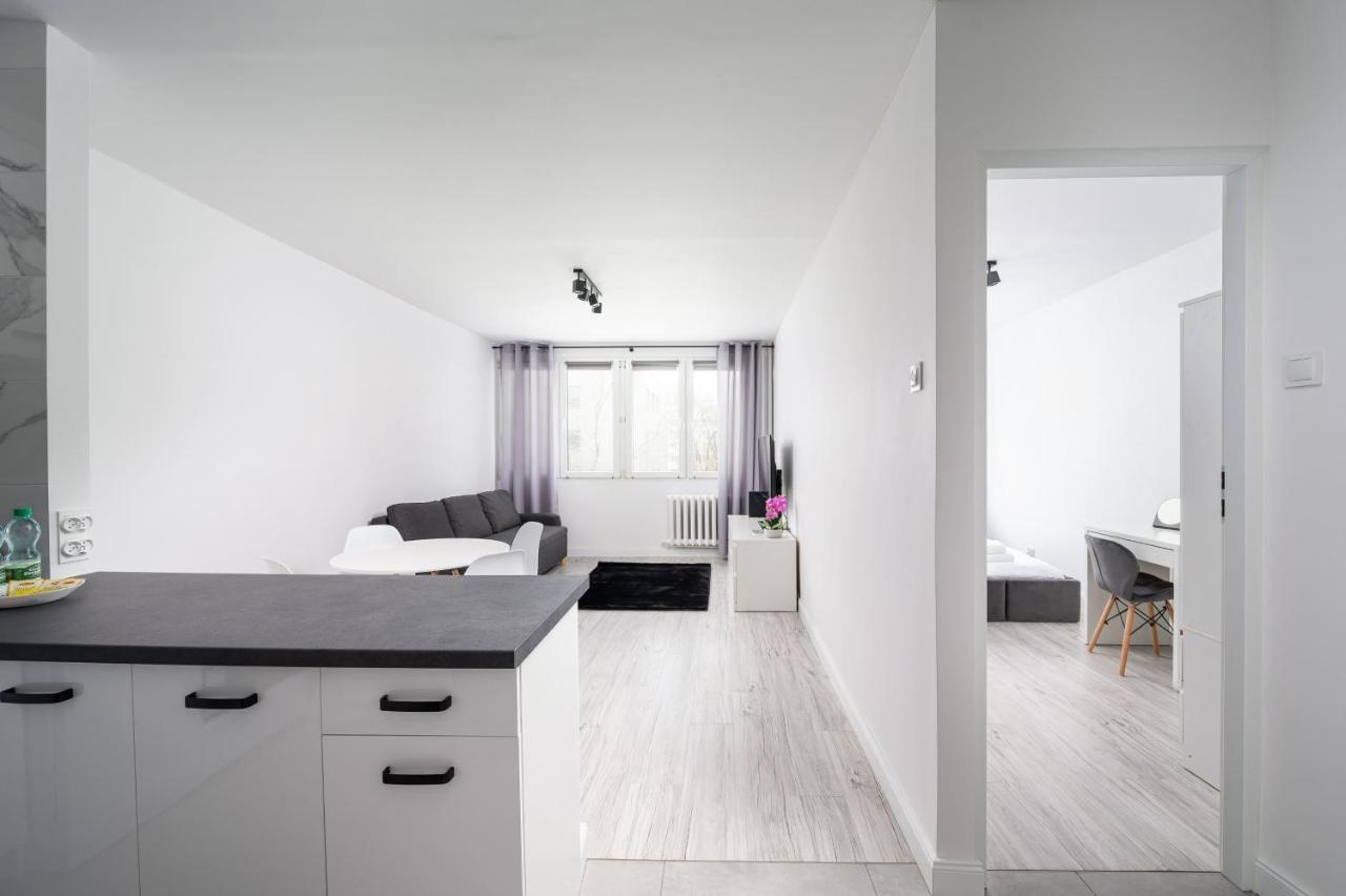Wierzbno Modern Apartment Warsawa Bagian luar foto