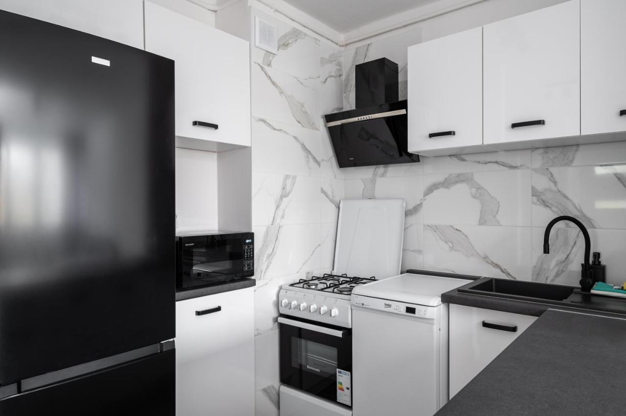 Wierzbno Modern Apartment Warsawa Bagian luar foto
